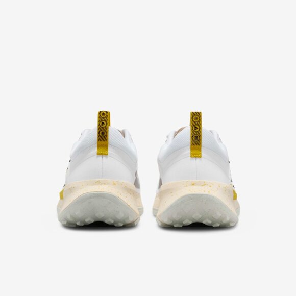 Nike Juniper Trail 2 Mens Trail Running Shoes DM0822 White Vivid Sulfur - Picture 2 of 9